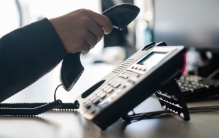 Sistemas VoIP para empresas: comunicaciones seguras y eficientes